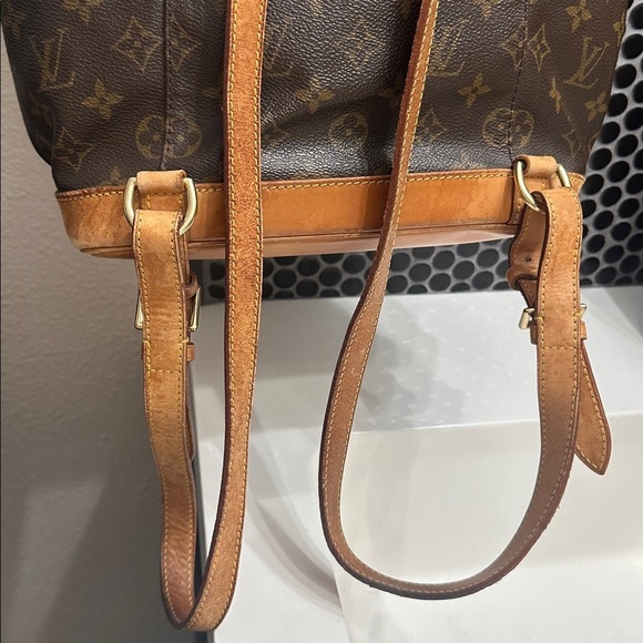 Louis Vuitton backpack montsouris mm LV monogram bag vintage designer backpack main image 14